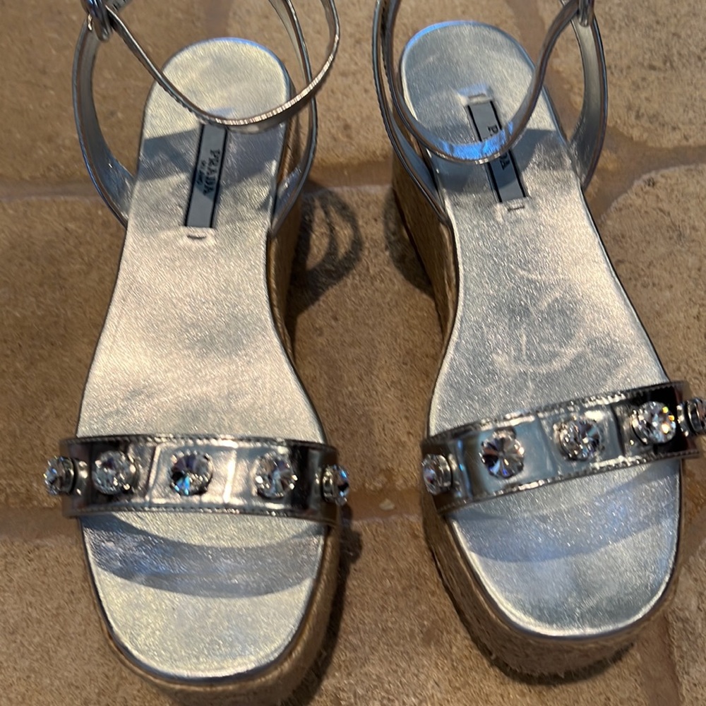 Authentic Prada platform sandals - Picture 6 of 10
